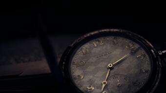 Parse String into DateTime in Flutter dart